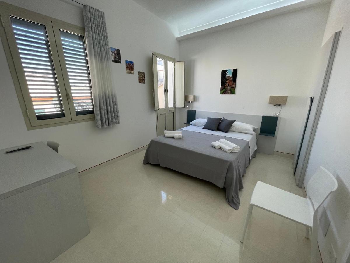 Casa Crispi Hotell Noto Exteriör bild