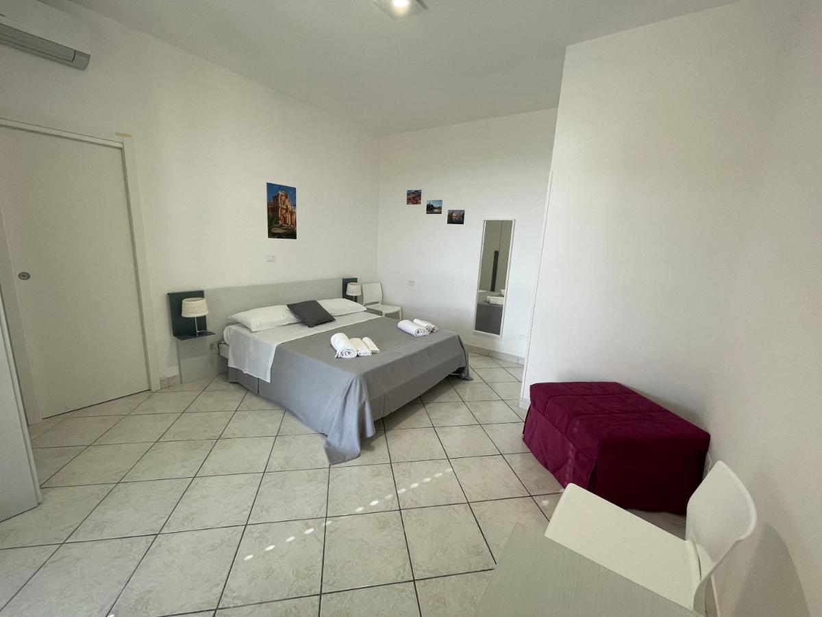 Casa Crispi Hotell Noto Exteriör bild