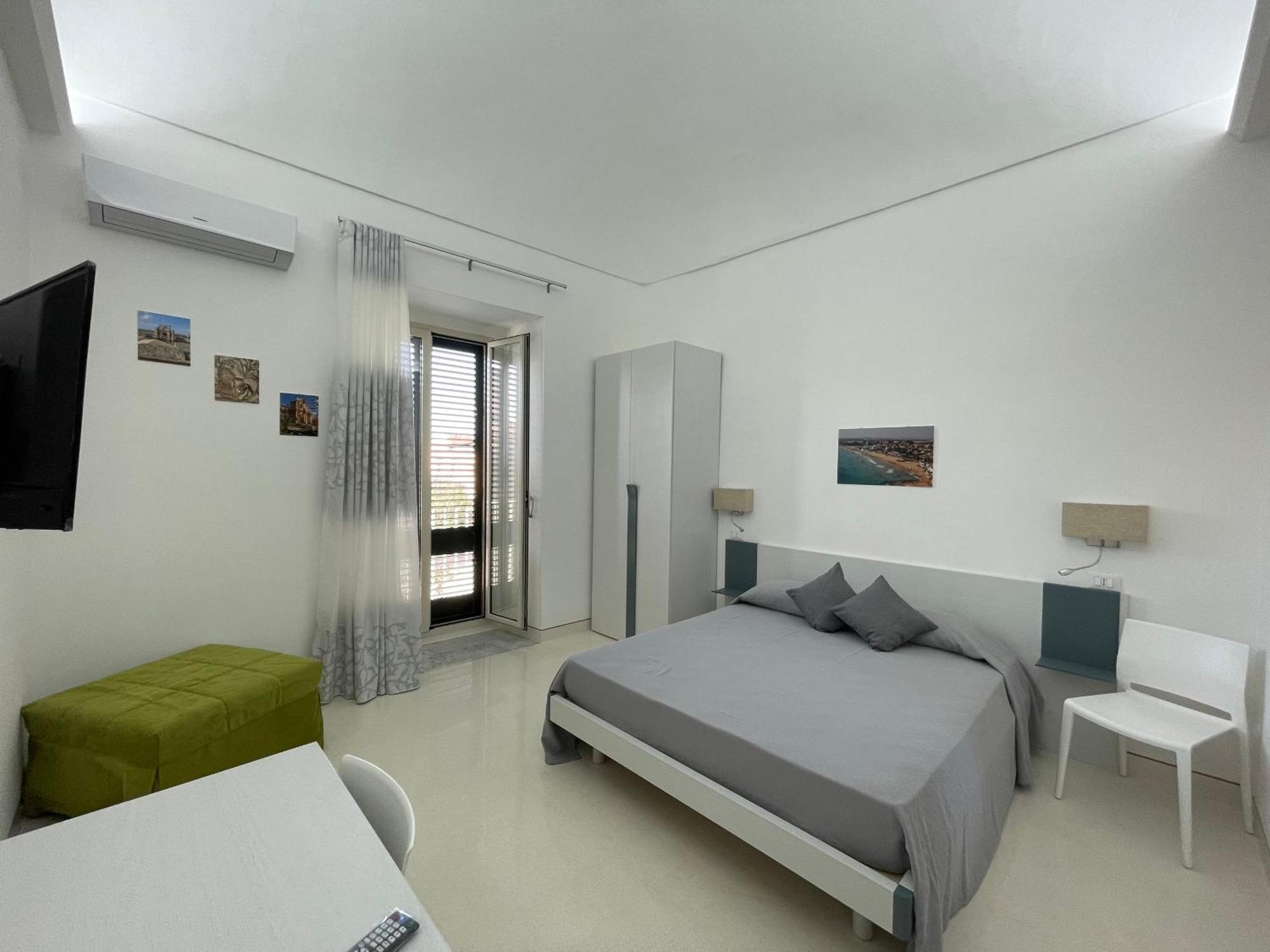 Casa Crispi Hotell Noto Exteriör bild